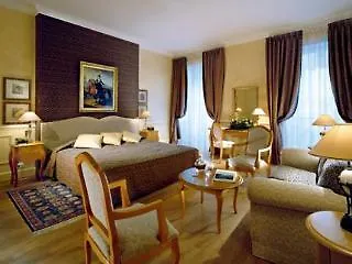 Kallis Apartments-1